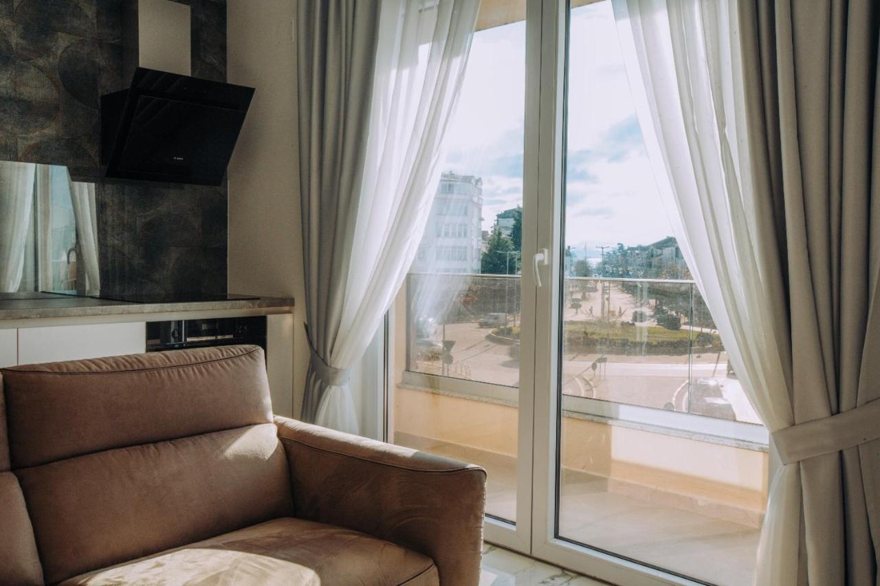 Central Apartment Chunarot オフリド エクステリア 写真