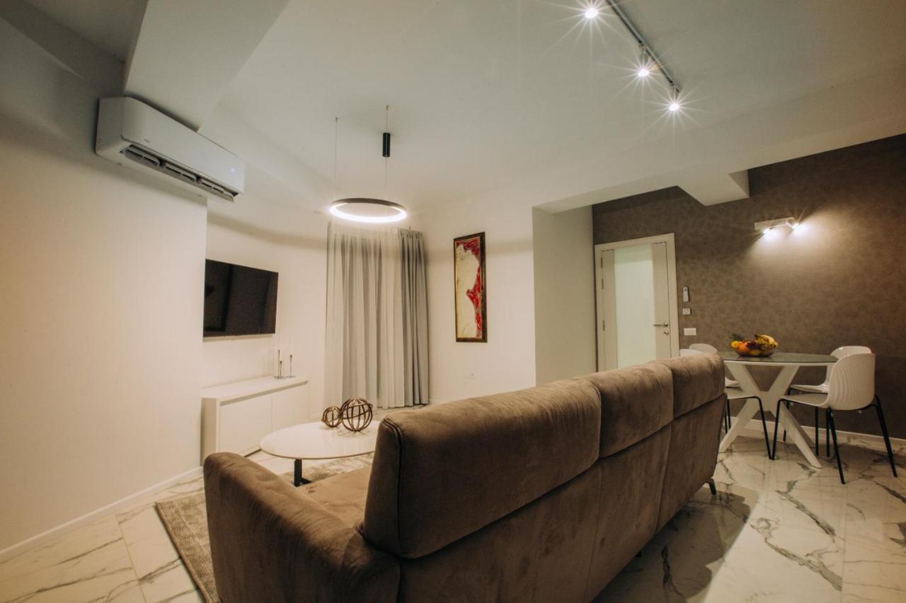 Central Apartment Chunarot オフリド エクステリア 写真