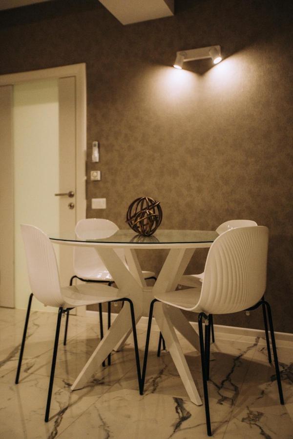 Central Apartment Chunarot オフリド エクステリア 写真