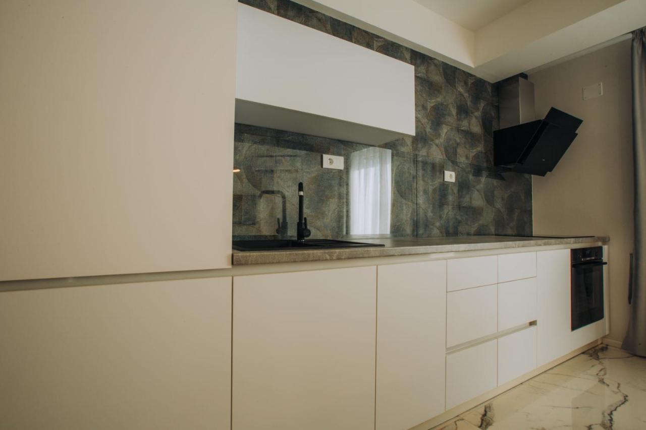 Central Apartment Chunarot オフリド エクステリア 写真