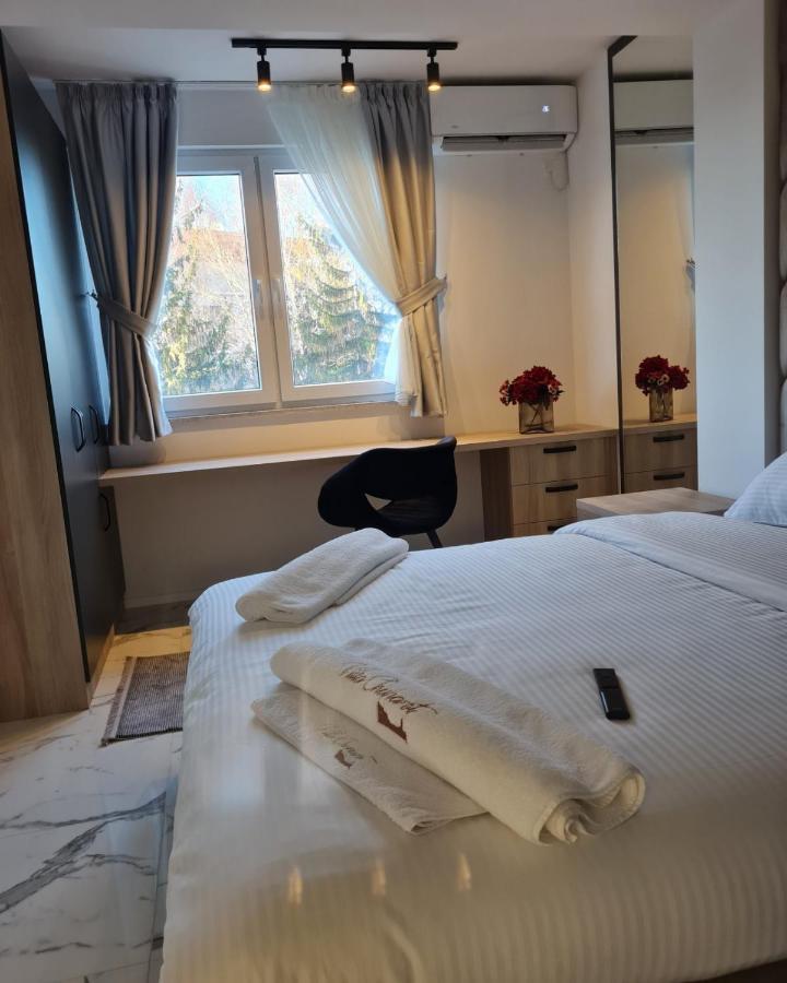 Central Apartment Chunarot オフリド エクステリア 写真
